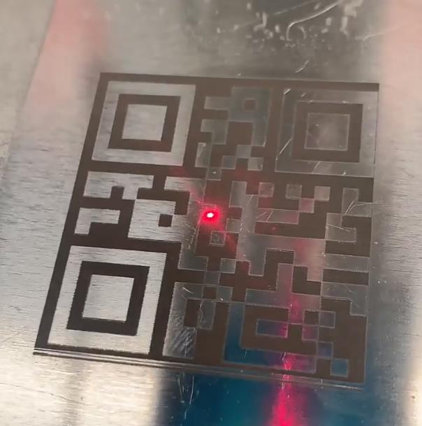 不锈钢板激光打标（二维码、LOGO、图案、文字）操作演示